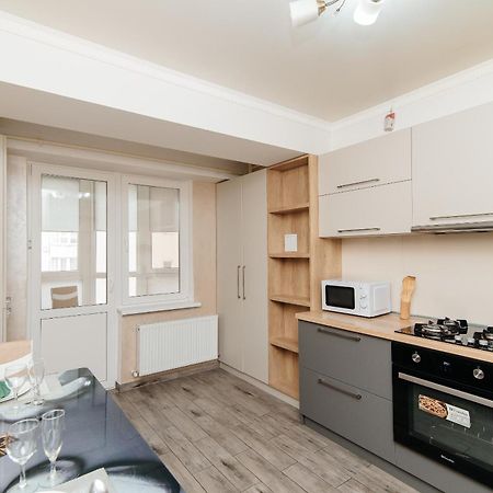Apartamento Luxrent Chisináu Exterior foto