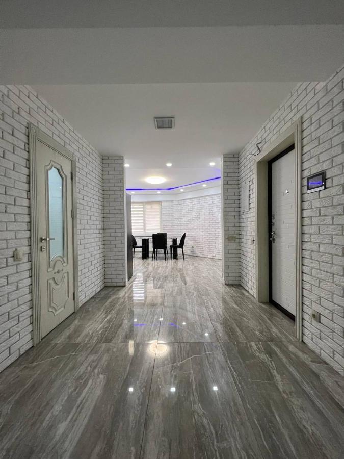 Apartamento Luxrent Chisináu Exterior foto